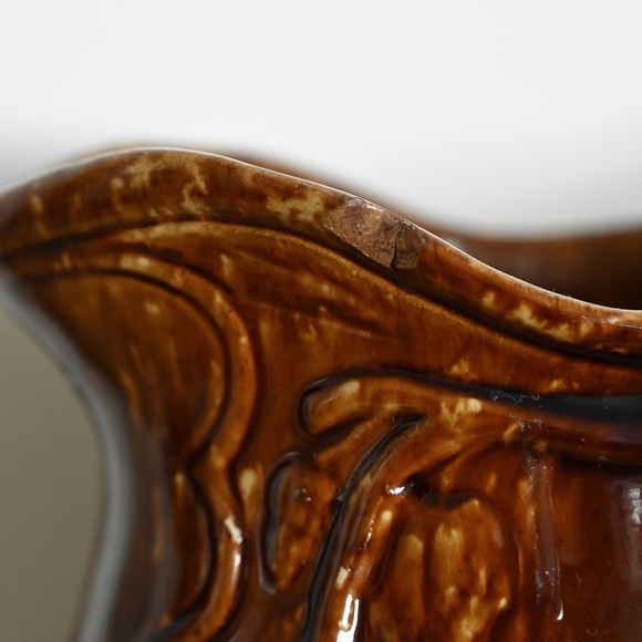 Large Antique Rockingham Pottery Pitcher w/ Angel Playing Harp - Picture 9 of 16